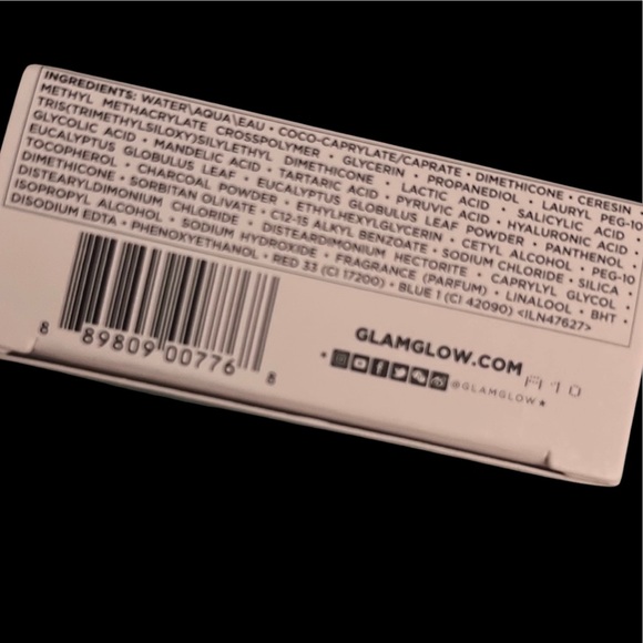 BNIB Glam Glow Primer / treatment - Picture 2 of 2